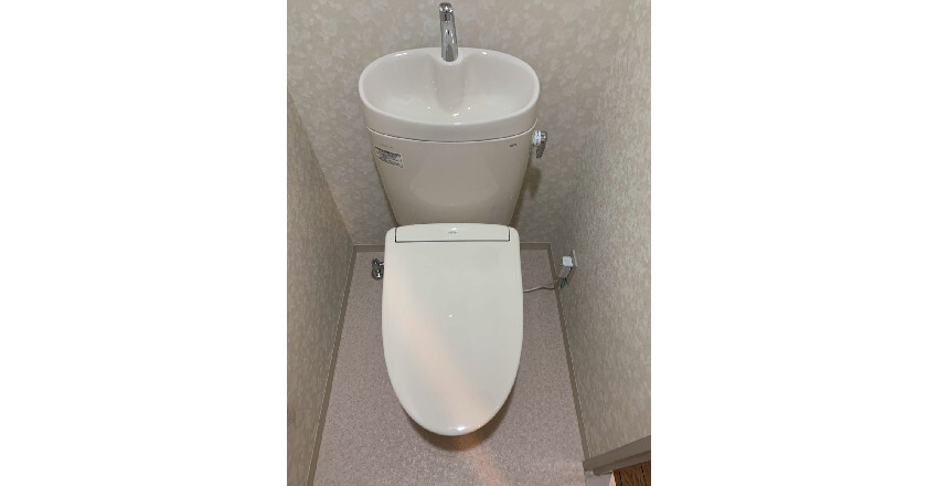 トイレ交換　After